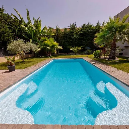 Escapade Ensoleillee Avec Piscine Et Jacuzzi - Mathis Cote D'azur Vila *