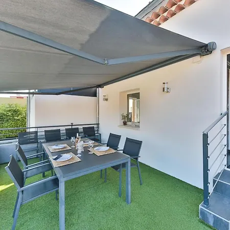 Escapade Ensoleillee Avec Piscine Et Jacuzzi - Mathis Cote D'azur Villa Antibes